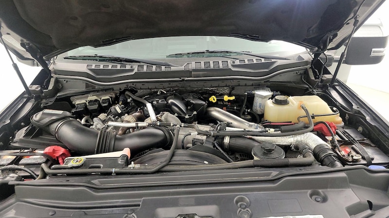 2018 Ford F-350 Lariat 23