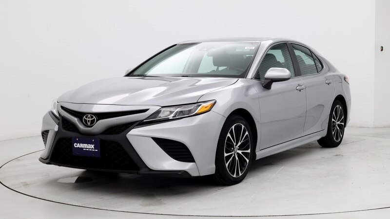 2019 Toyota Camry SE 4