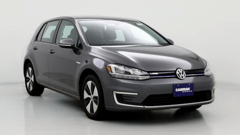 2019 Volkswagen e-Golf SE Hero Image