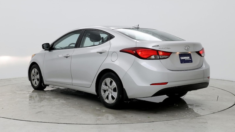 2016 Hyundai Elantra SE 2