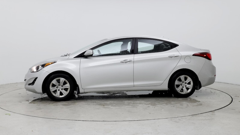 2016 Hyundai Elantra SE 3