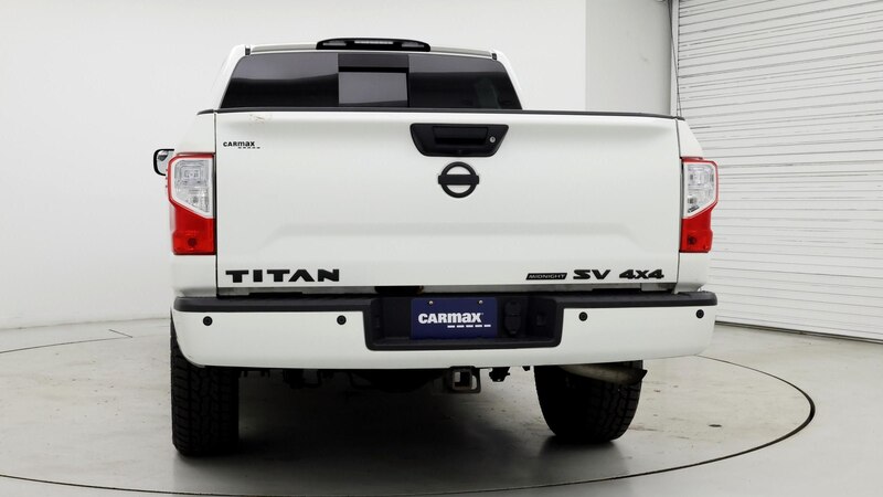 2019 Nissan Titan SV 6