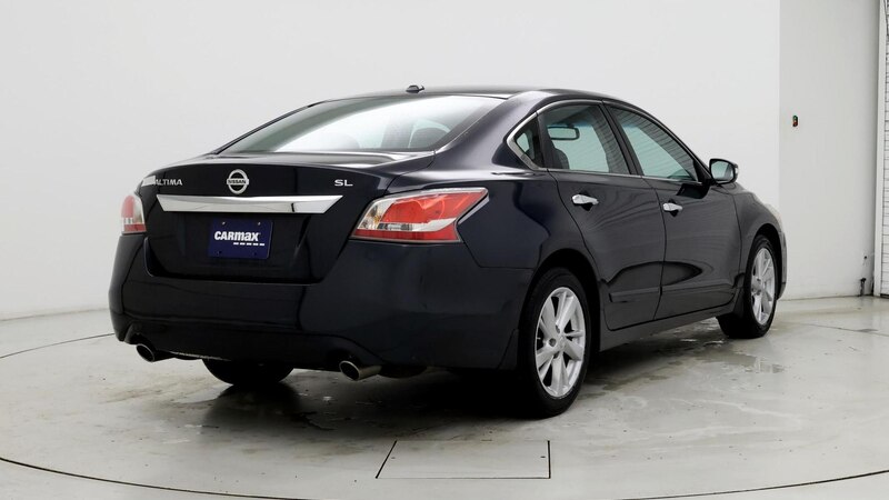 2015 Nissan Altima SL 8