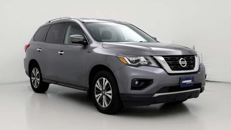 2017 Nissan Pathfinder SL Hero Image