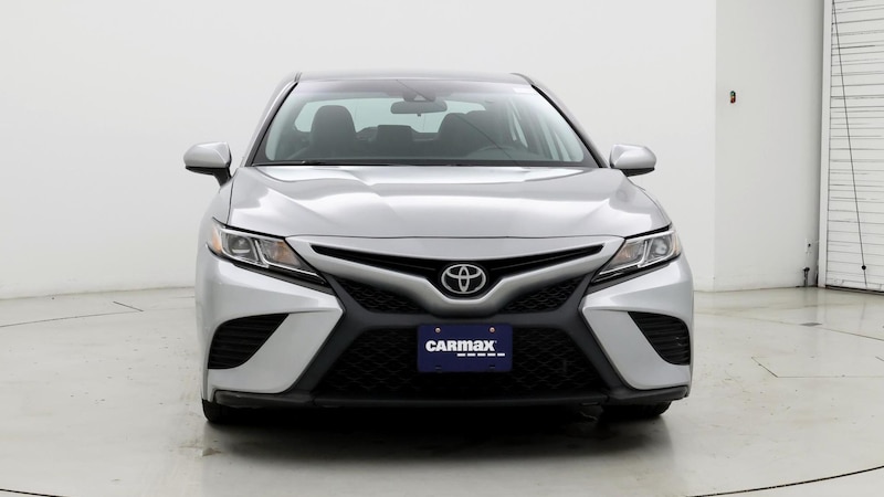 2019 Toyota Camry SE 5