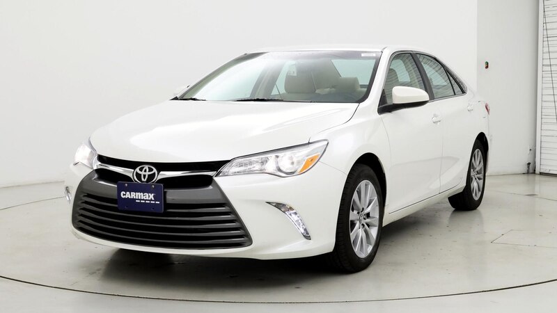 2017 Toyota Camry XLE 4