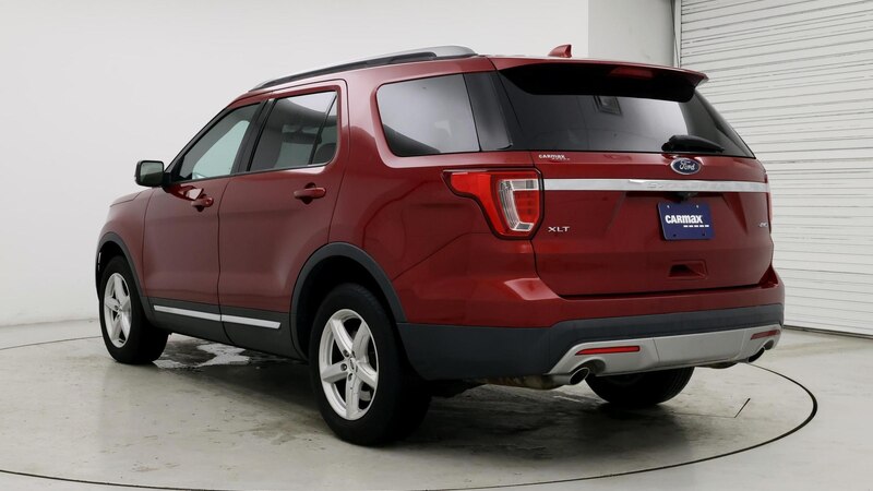 2017 Ford Explorer XLT 2