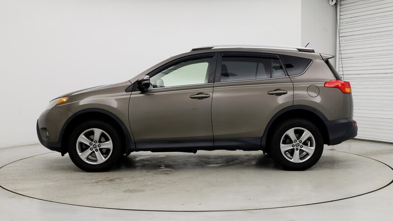 2015 Toyota RAV4 XLE 3