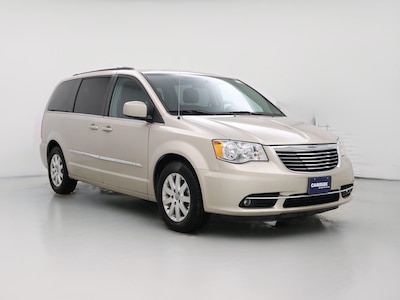 2016 Chrysler Town & Country Touring -
                Hartford, CT