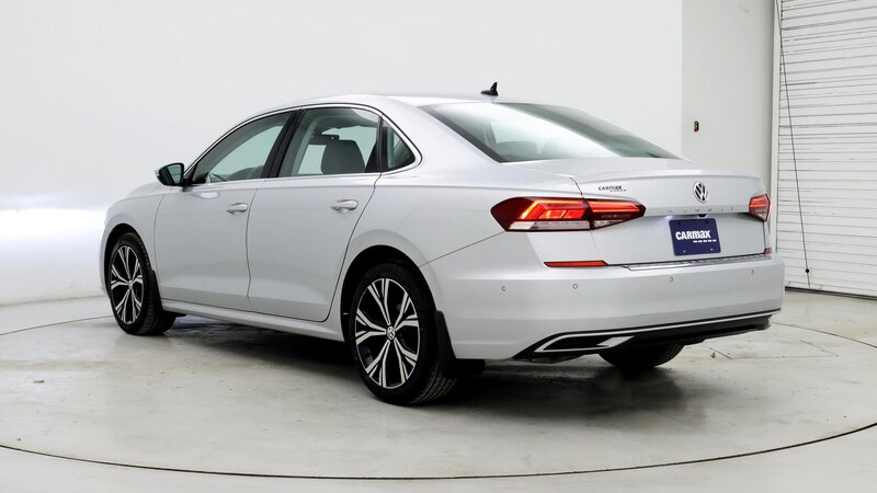 2020 Volkswagen Passat SEL 2