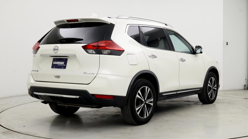 2017 Nissan Rogue SL 8