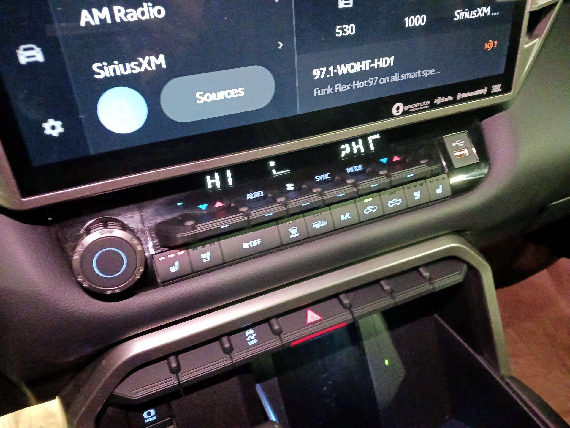 Thumbnail: 2023 Toyota Tundra - 14