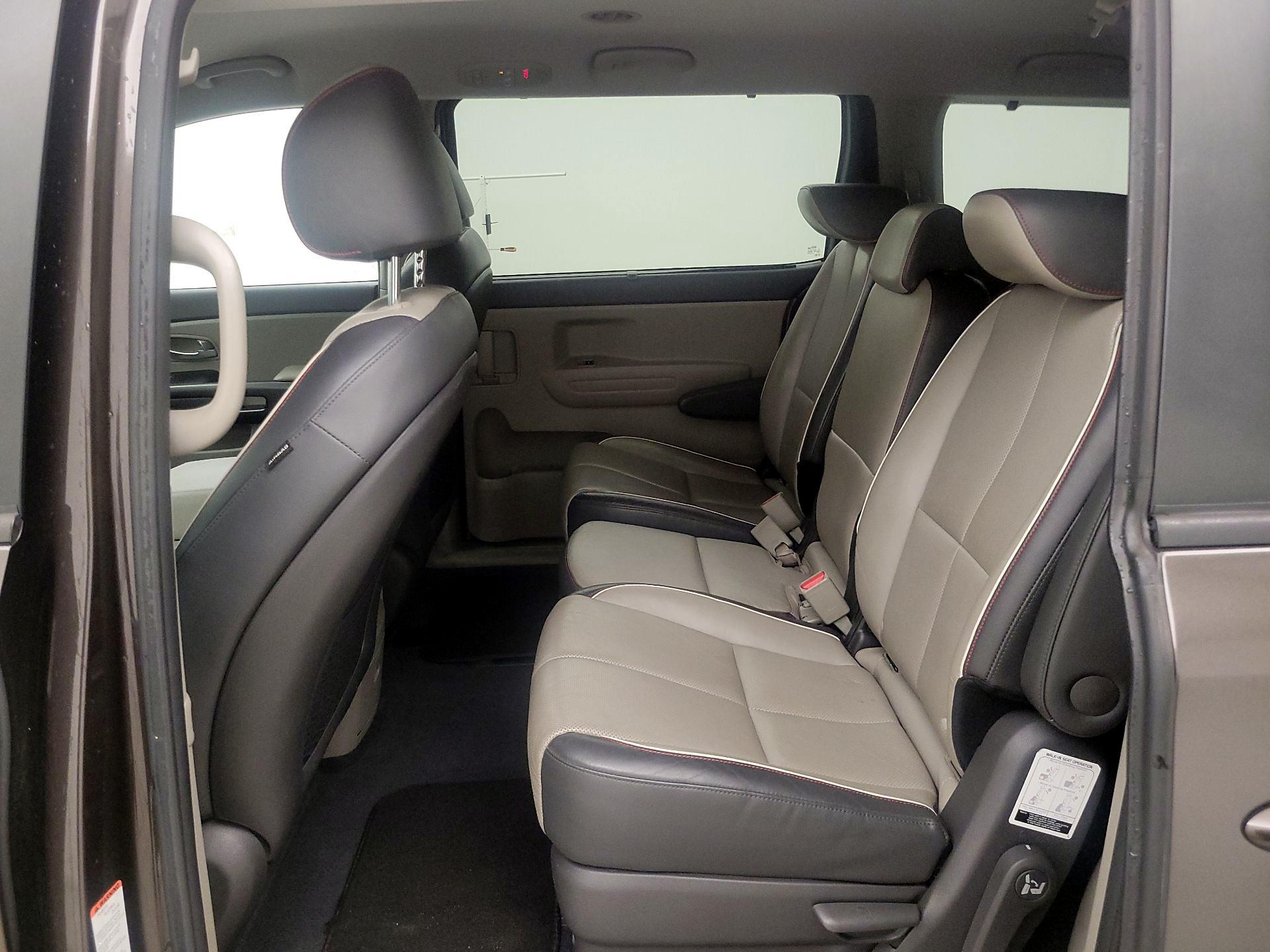 Thumbnail: 2017 Kia Sedona - 19