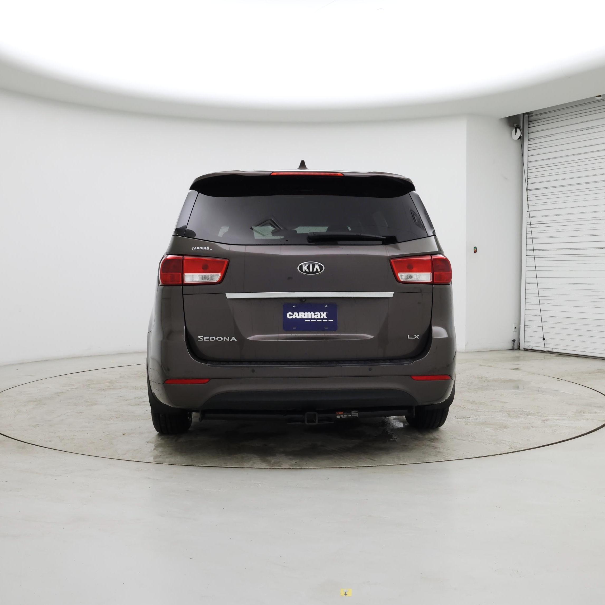 Thumbnail: 2017 Kia Sedona - 6