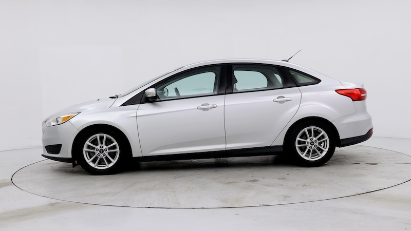 2016 Ford Focus SE 3