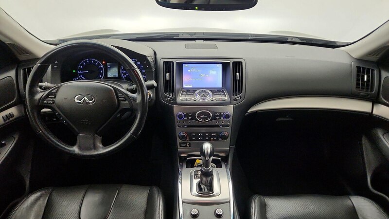 2013 INFINITI G37 Journey 9