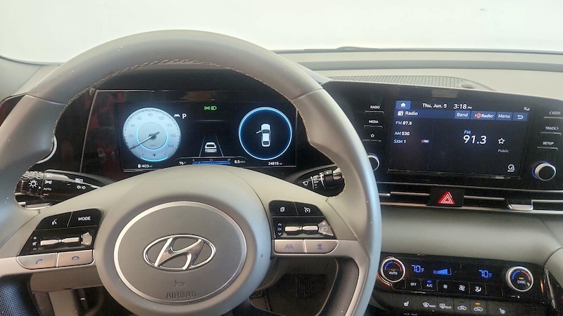 2022 Hyundai Elantra SEL 9