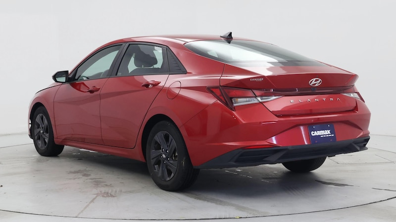 2022 Hyundai Elantra SEL 2
