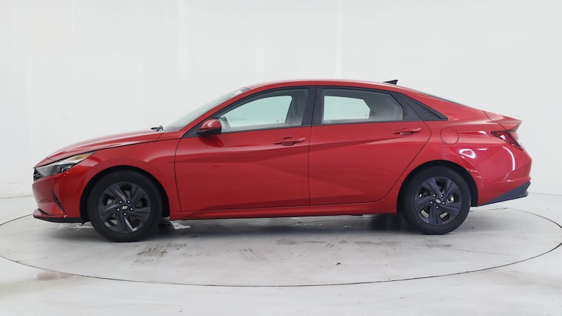 2022 Hyundai Elantra SEL 3