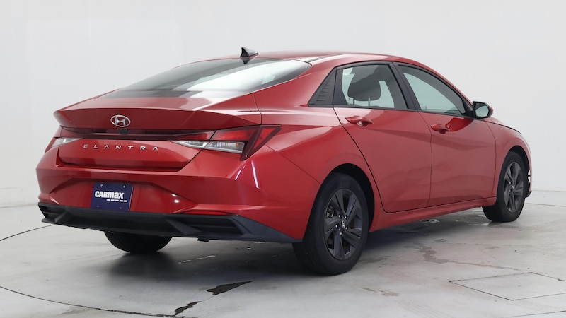 2022 Hyundai Elantra SEL 8