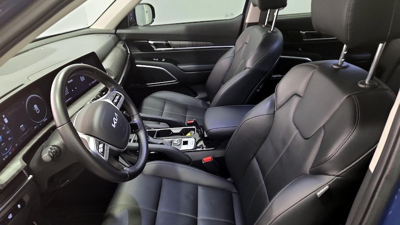 2023 Kia Telluride SX 11