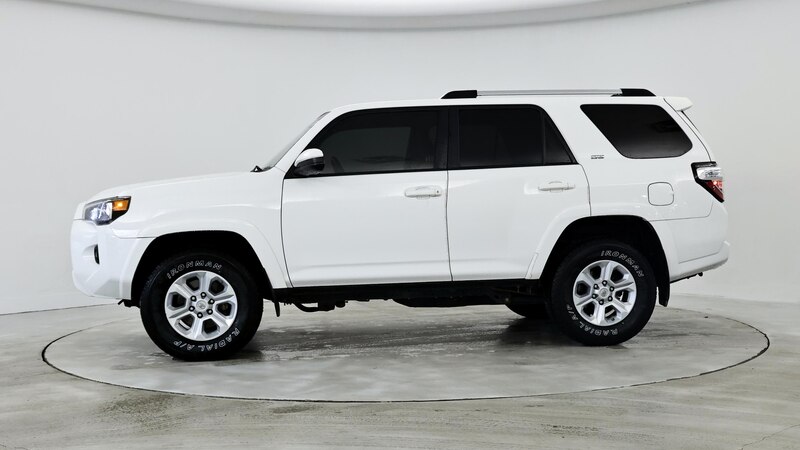 2019 Toyota 4Runner SR5 3