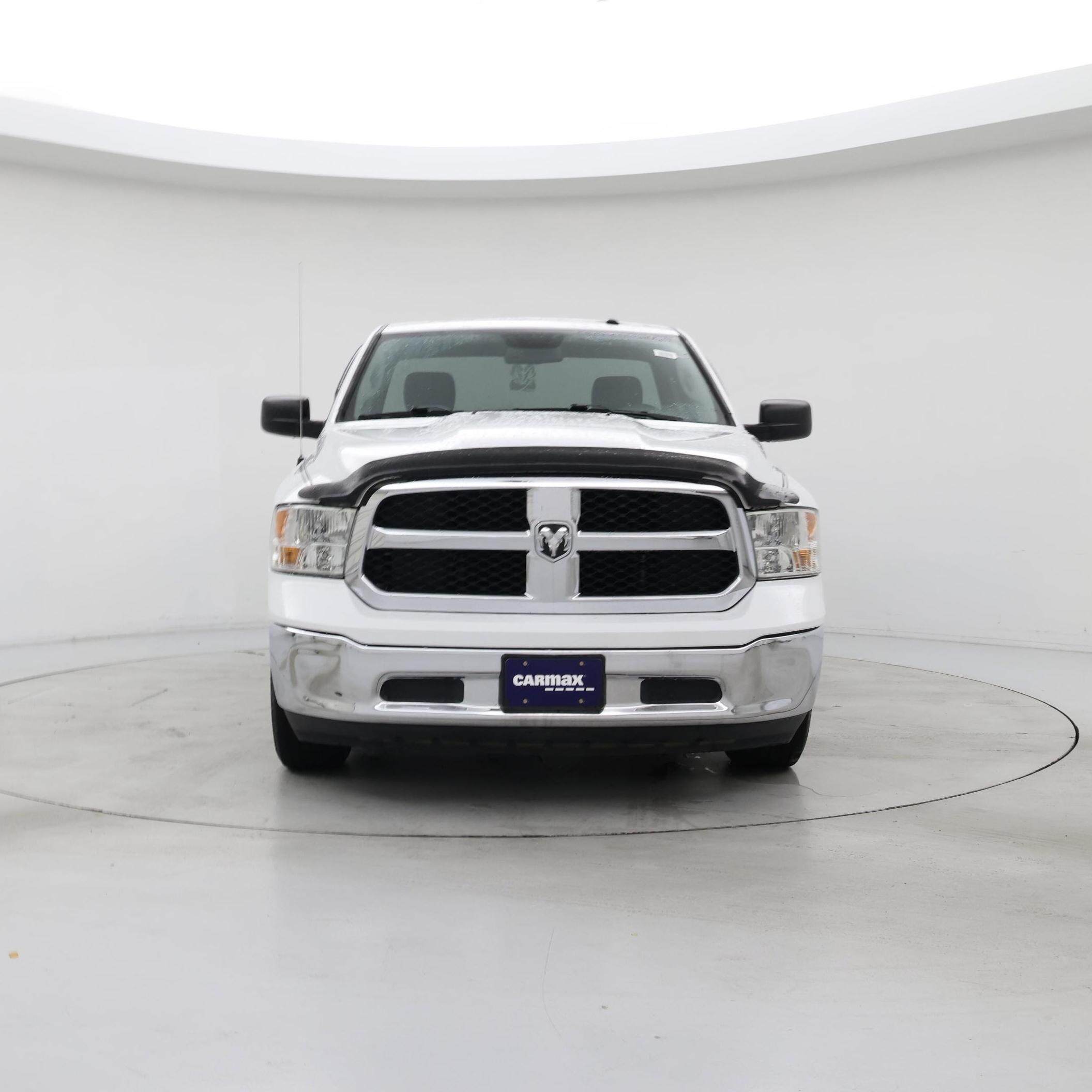 Thumbnail: 2019 RAM 1500 Classic - 5