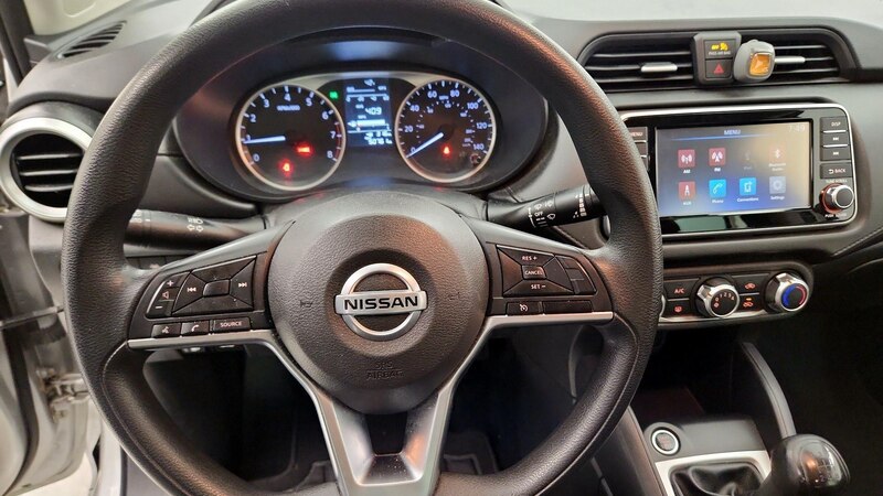 2020 Nissan Versa S 10