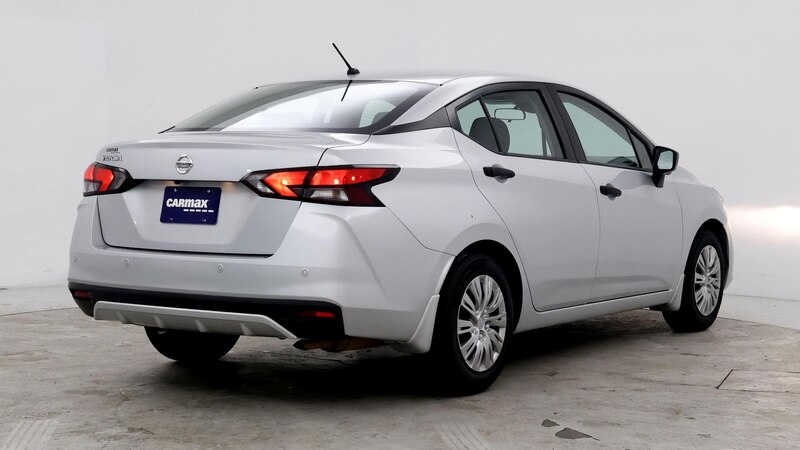 2020 Nissan Versa S 8