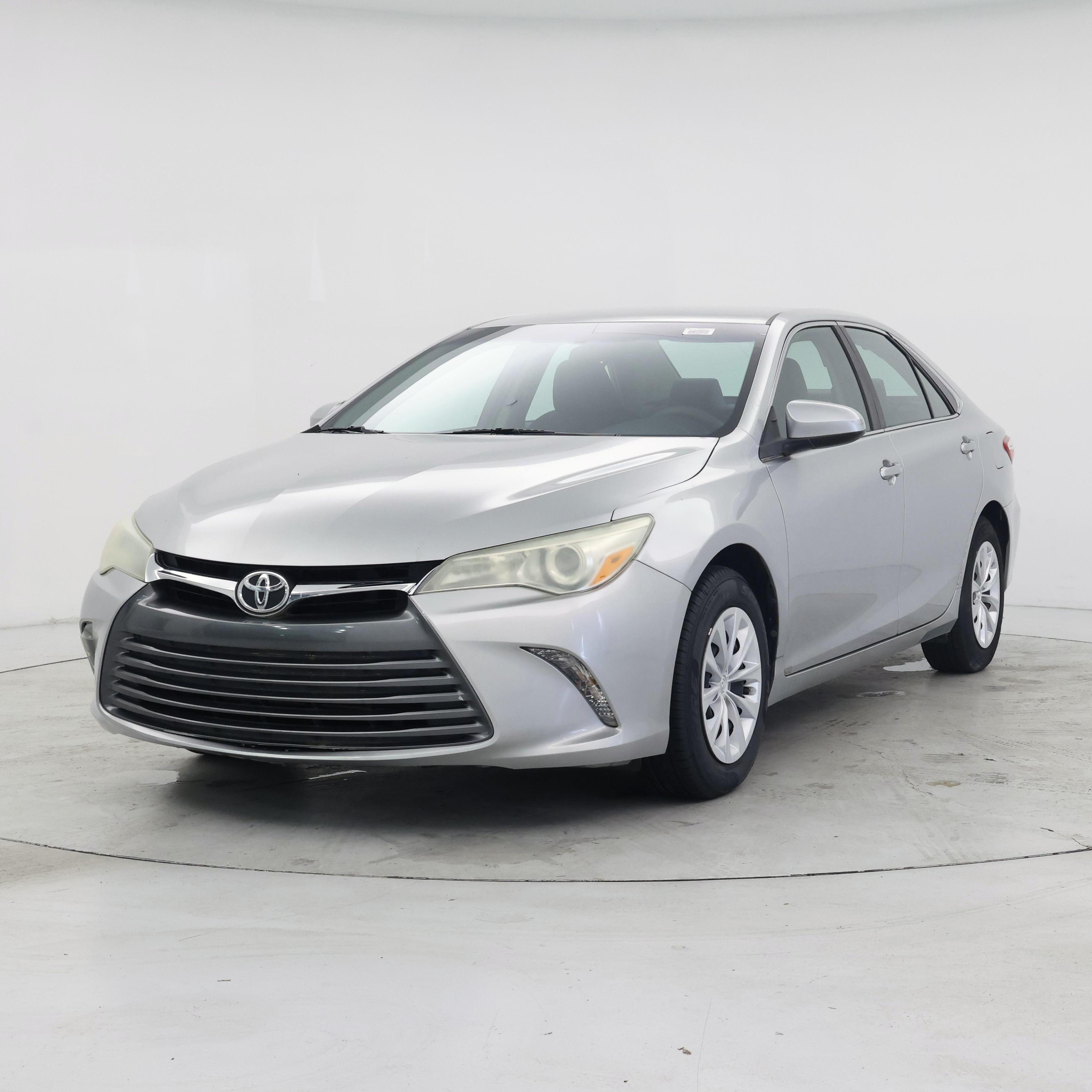 Thumbnail: 2015 Toyota Camry - 4