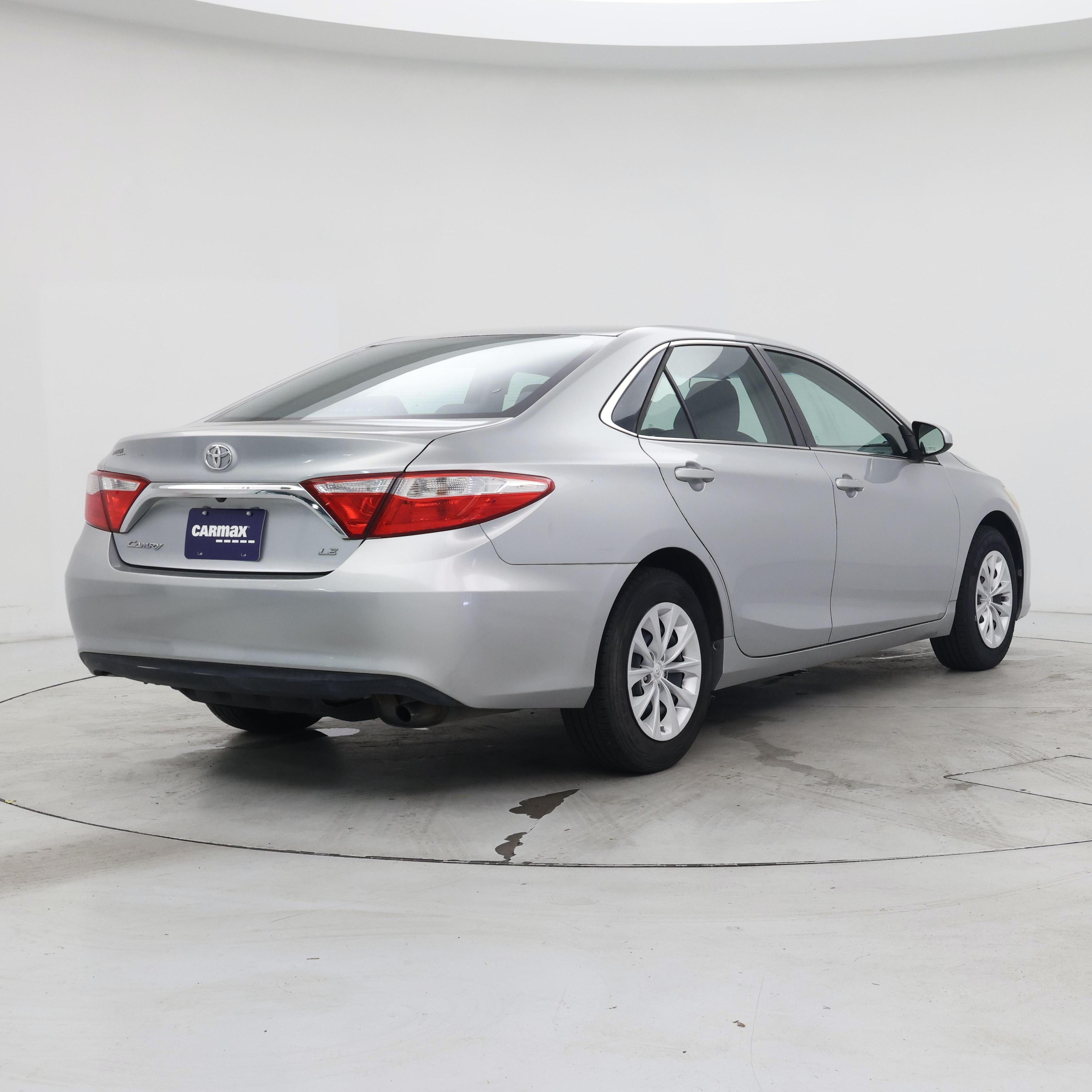 Thumbnail: 2015 Toyota Camry - 8