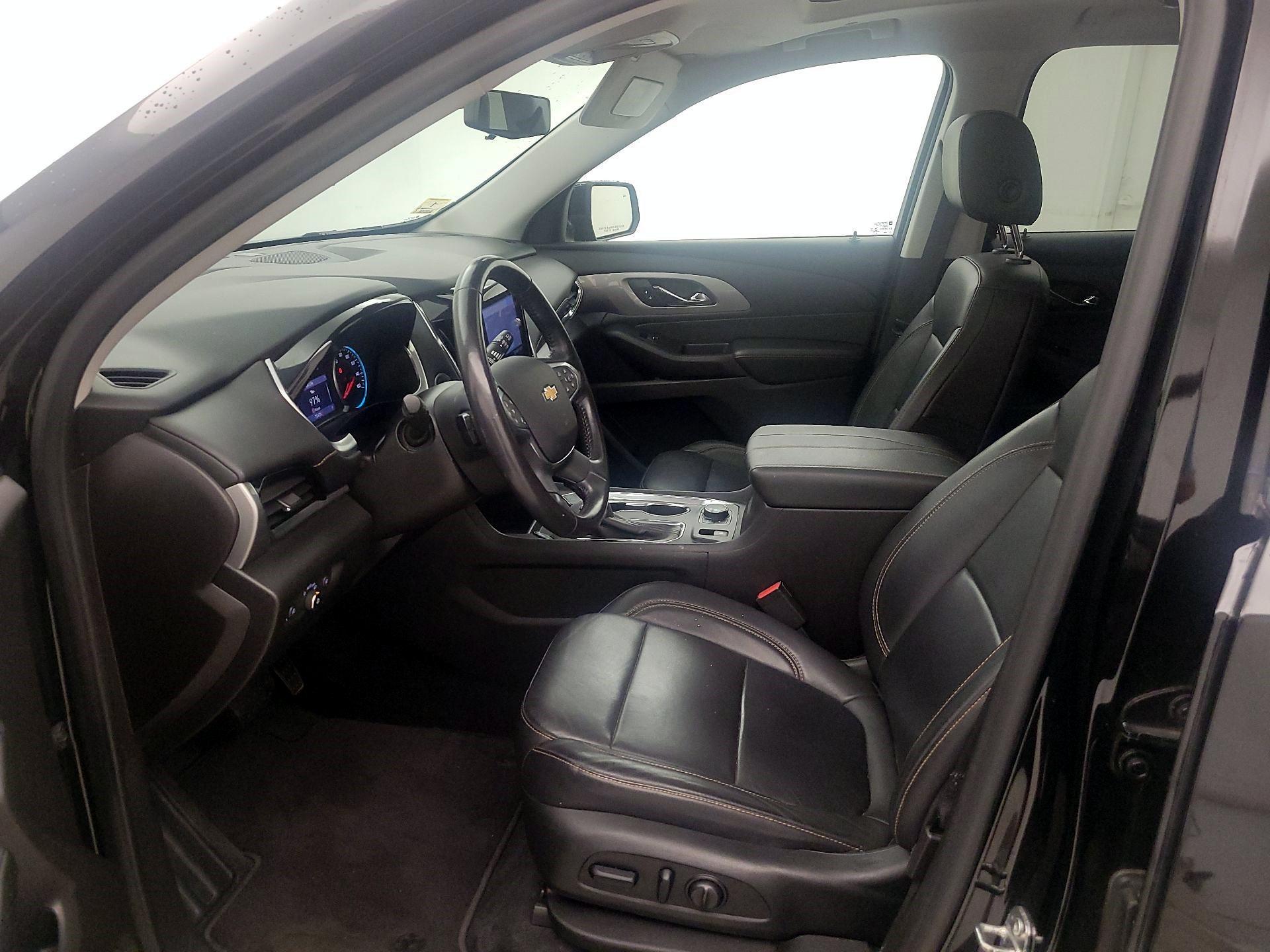 Thumbnail: 2021 Chevrolet Traverse - 11