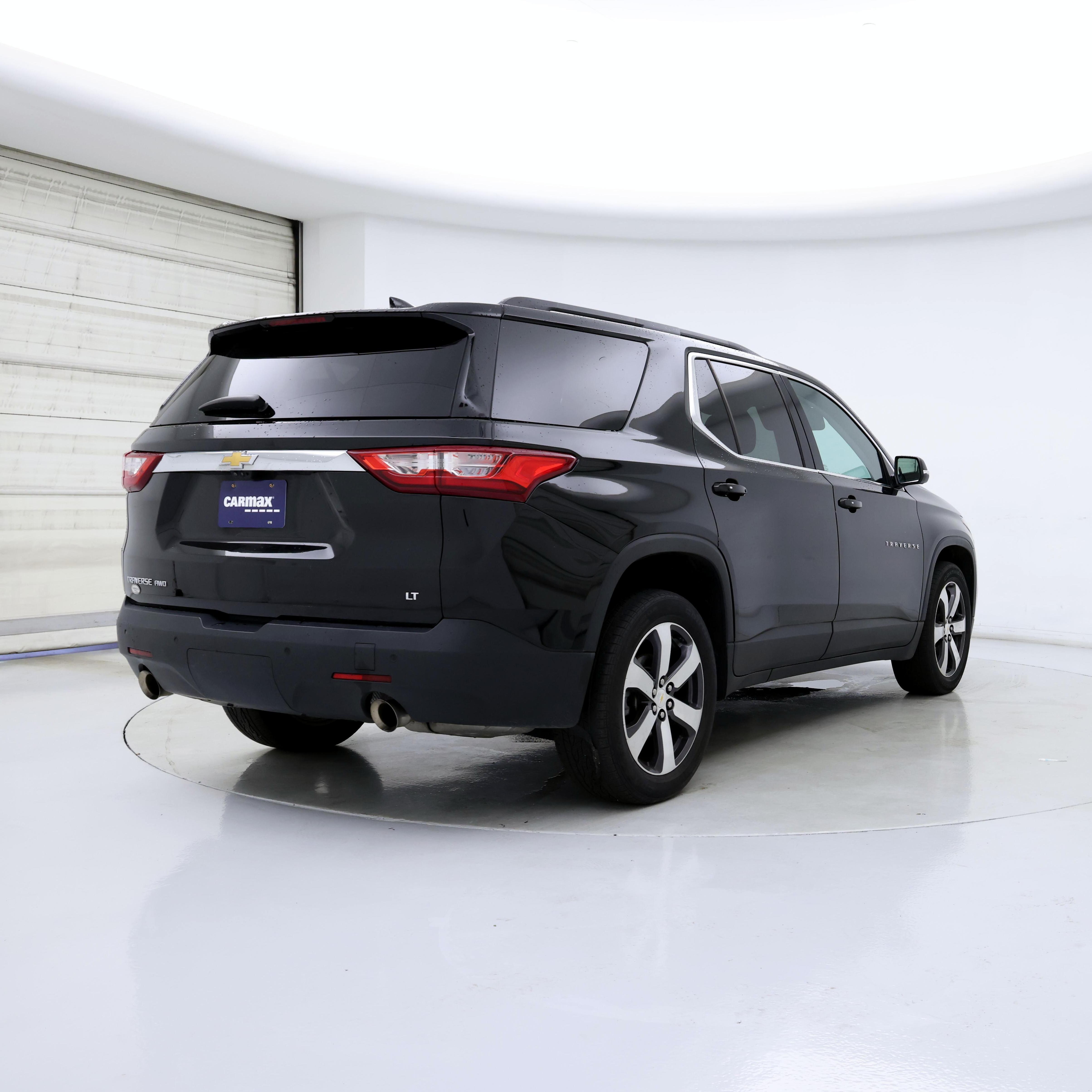 Thumbnail: 2021 Chevrolet Traverse - 8