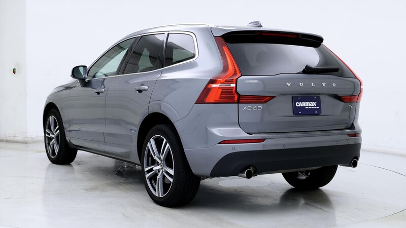 2021 Volvo XC60 T6 Momentum 2