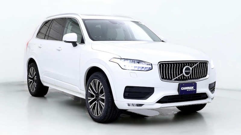 2021 Volvo XC90 T6 Momentum Hero Image