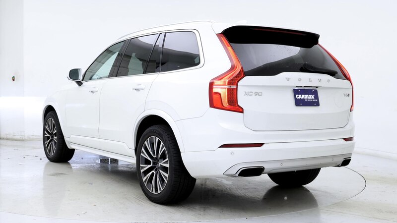 2021 Volvo XC90 T6 Momentum 2