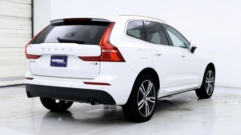 2021 Volvo XC60 T5 Momentum 8