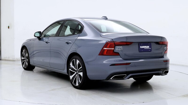 2022 Volvo S60 B5 Momentum 2