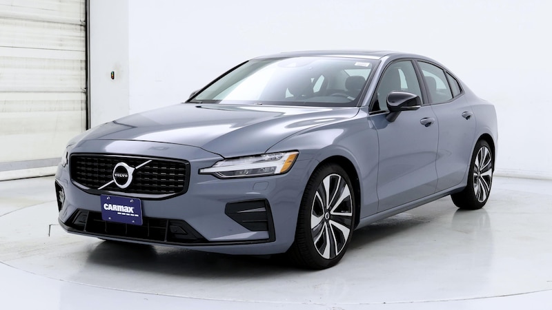 2022 Volvo S60 B5 Momentum 4