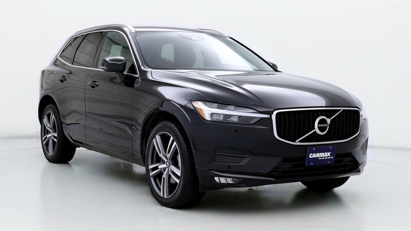 2021 Volvo XC60 T5 Momentum Hero Image