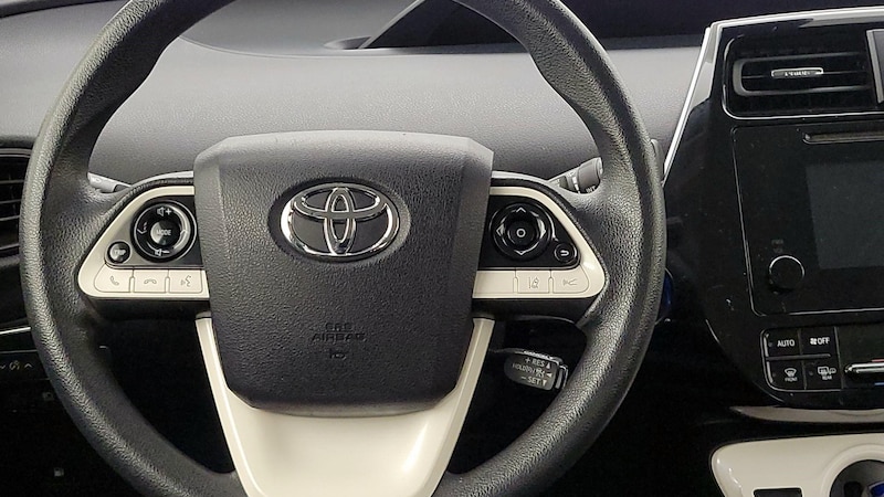 2017 Toyota Prius Two 10