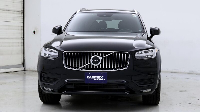 2022 Volvo XC90 T6 Momentum 5