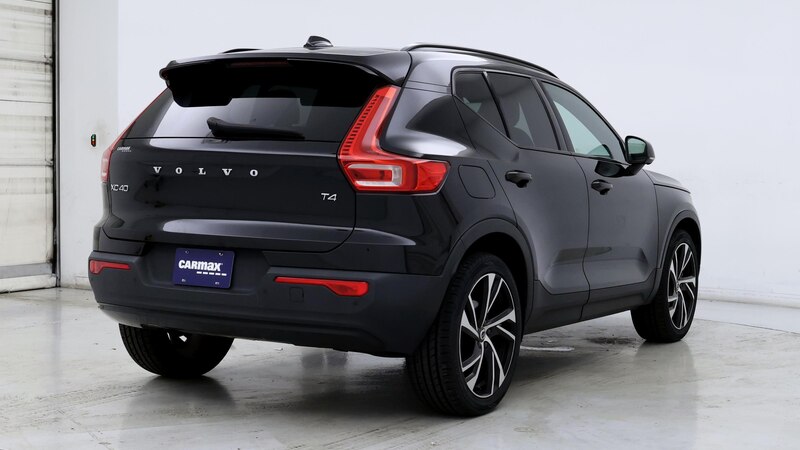 2021 Volvo XC40 T4 R-Design 8