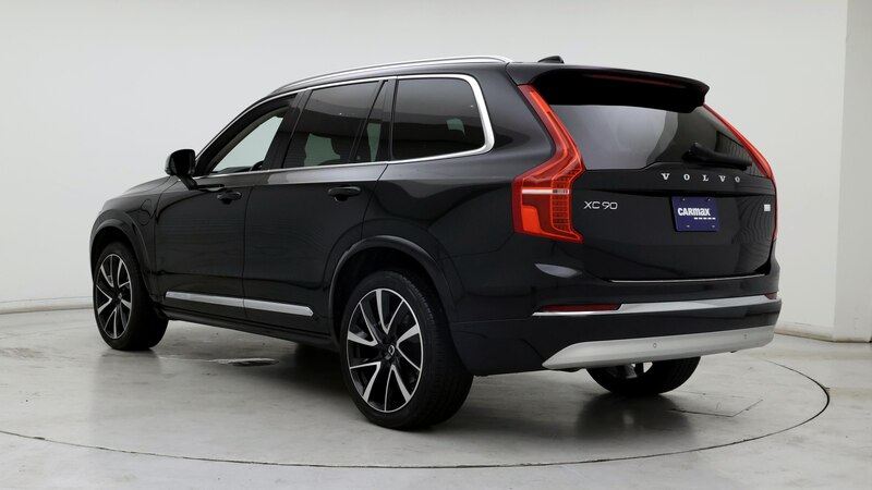 2022 Volvo XC90 T8 Inscription 2