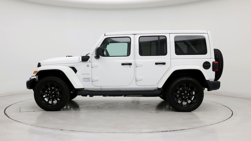 2022 Jeep Wrangler Unlimited Sahara 3