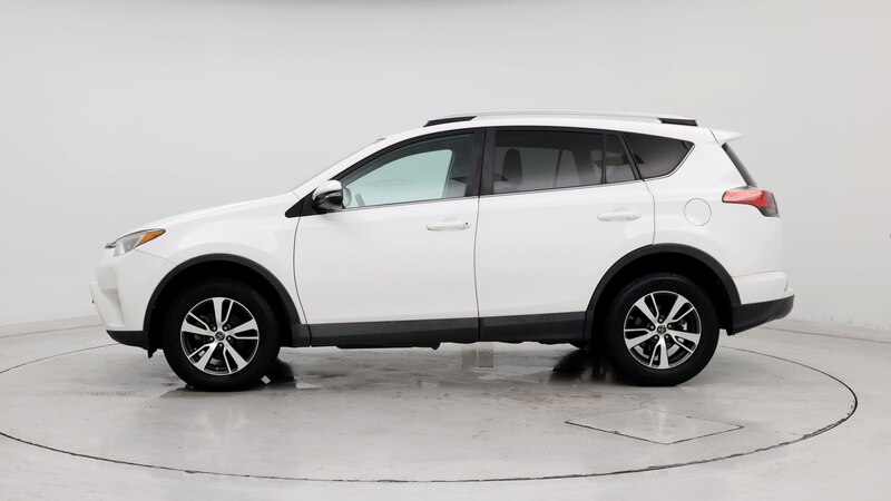 2016 Toyota RAV4 XLE 3