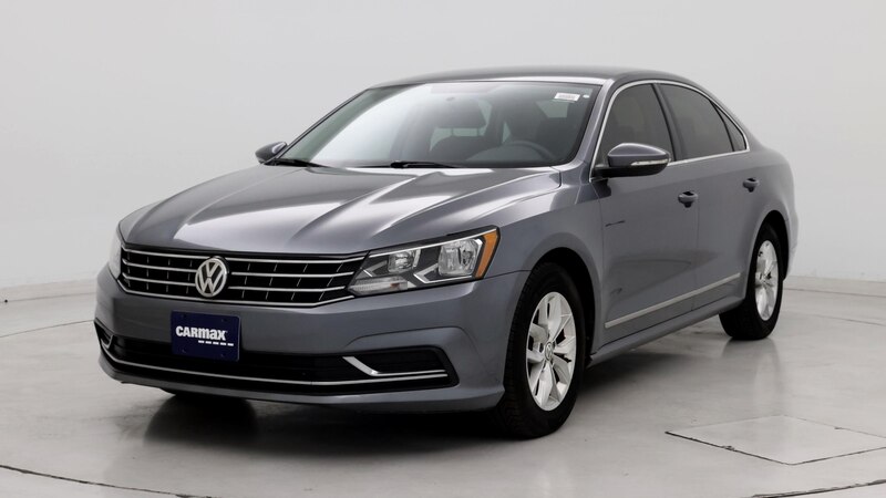 2017 Volkswagen Passat S 4