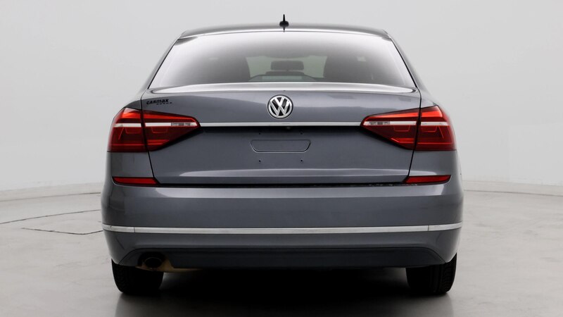 2017 Volkswagen Passat S 6