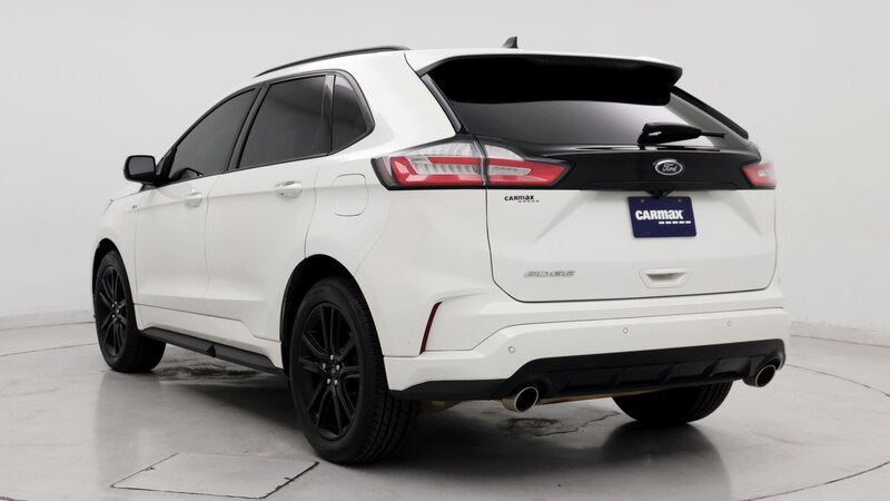 2020 Ford Edge  2