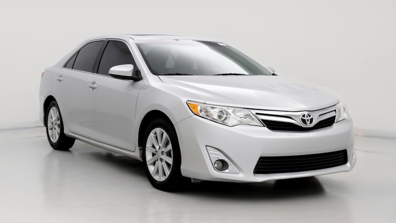 2014 Toyota Camry XLE Hero Image